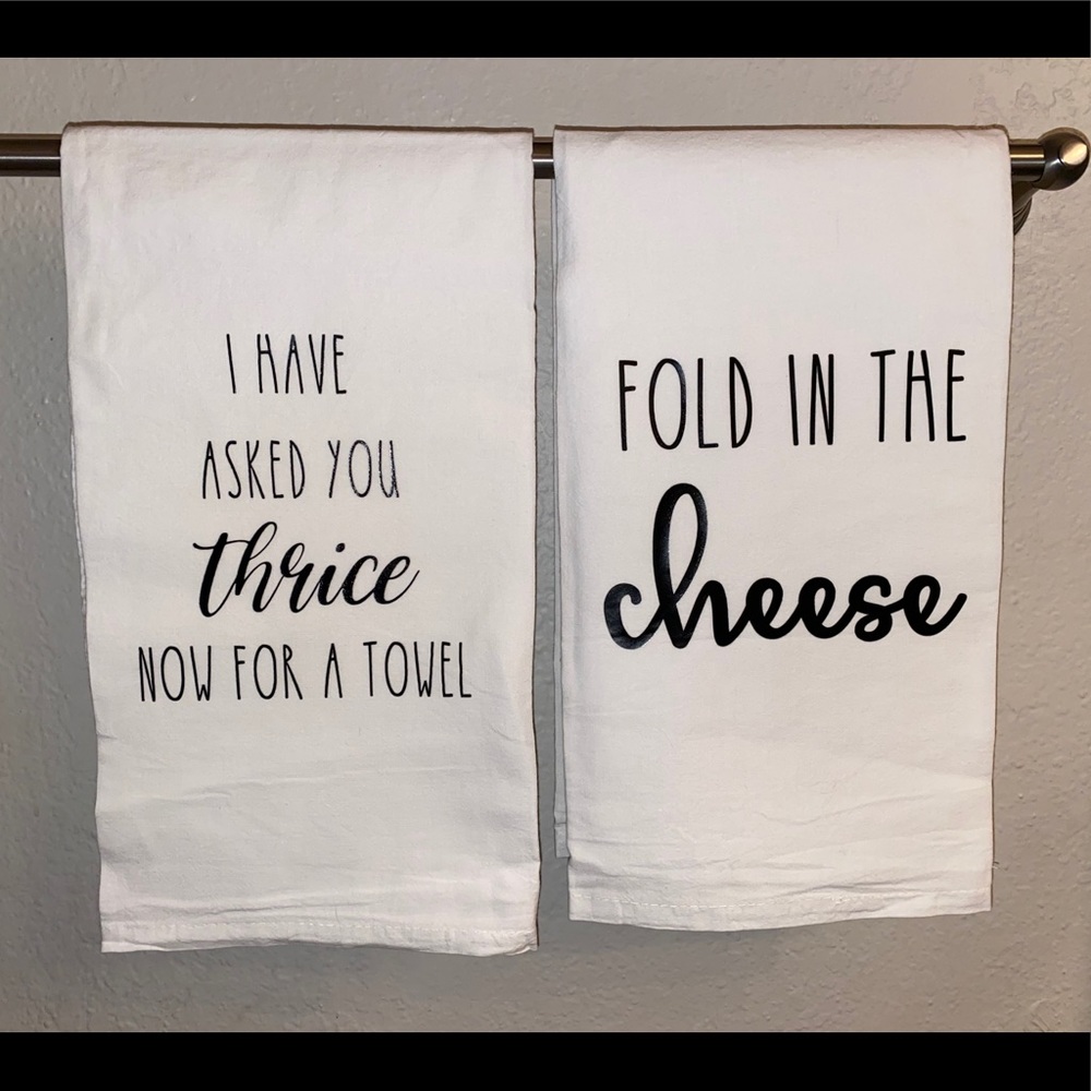 Schitts Creek inspired towel set (decorative use)